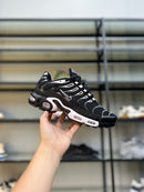 NIKE AIR MAX PLUS TN - PTO BCO