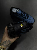 NIKE AIR MAX PLUS TN MUDA DE COR - PTO AZUL