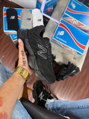 NEW BALANCE 9060 Prem. - ALL BLACK