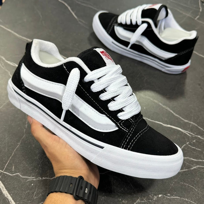 VANS KNU SCHOOL - PRETO BRANCO