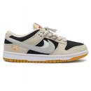 NIKE DUNK SB GOLD - 2SWOSH URSO