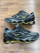 MIZUNO PRO 6 - PRETO DOURADO