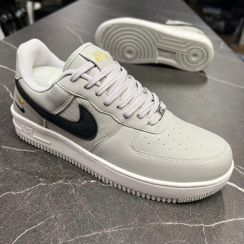 NIKE AIR FORCE 1 - CINZA TELA