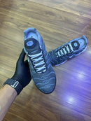 NIKE AIR MAX PLUS TN - CINZA BRANCO