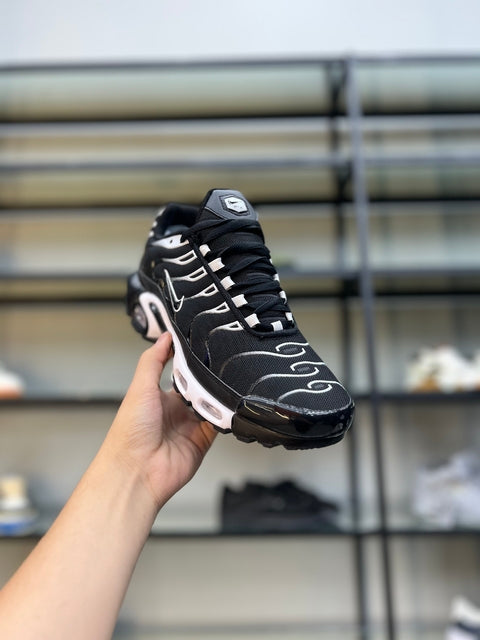 NIKE AIR MAX PLUS TN - PTO BCO