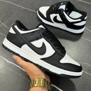 NIKE DUNK SB GOLD - PANDA