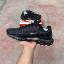 NIKE AIR MAX PLUS TN - PTO PRATA