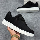 NIKE AIR FORCE 1 GOLD - PRETO NOBRUCK CADARÇO TRANÇADO